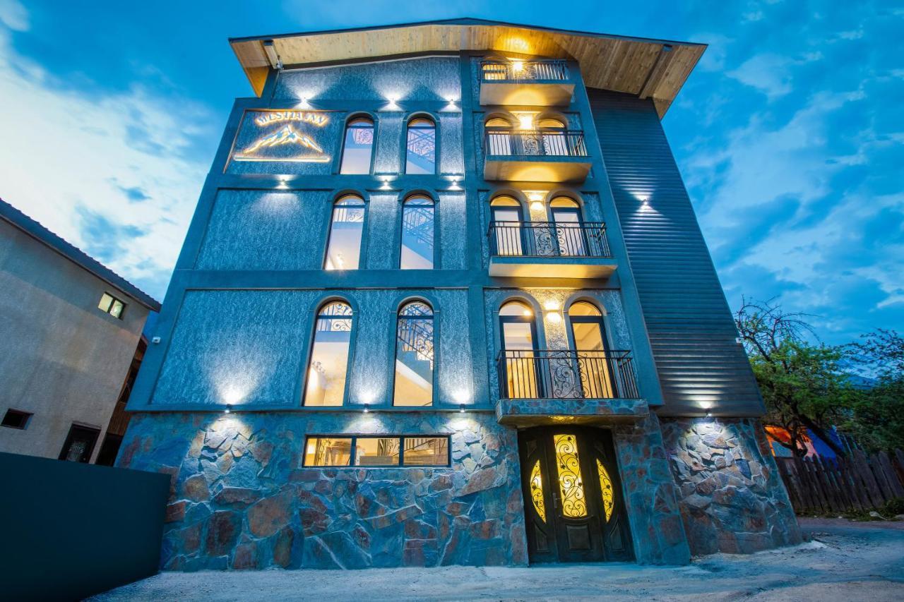 Hotel Mestia Inn Εξωτερικό φωτογραφία